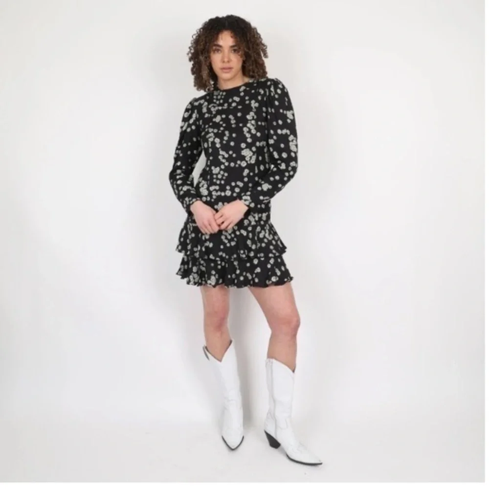 Brogger Dress Nancy Mini Ruffle Tiered Long Sleeve in Black Daisy Floral